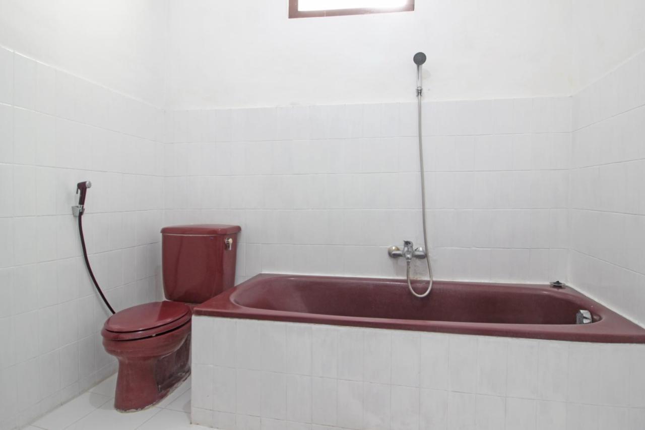 Reddoorz Plus @ Taman Siswa 3 Yogyakarta Kültér fotó